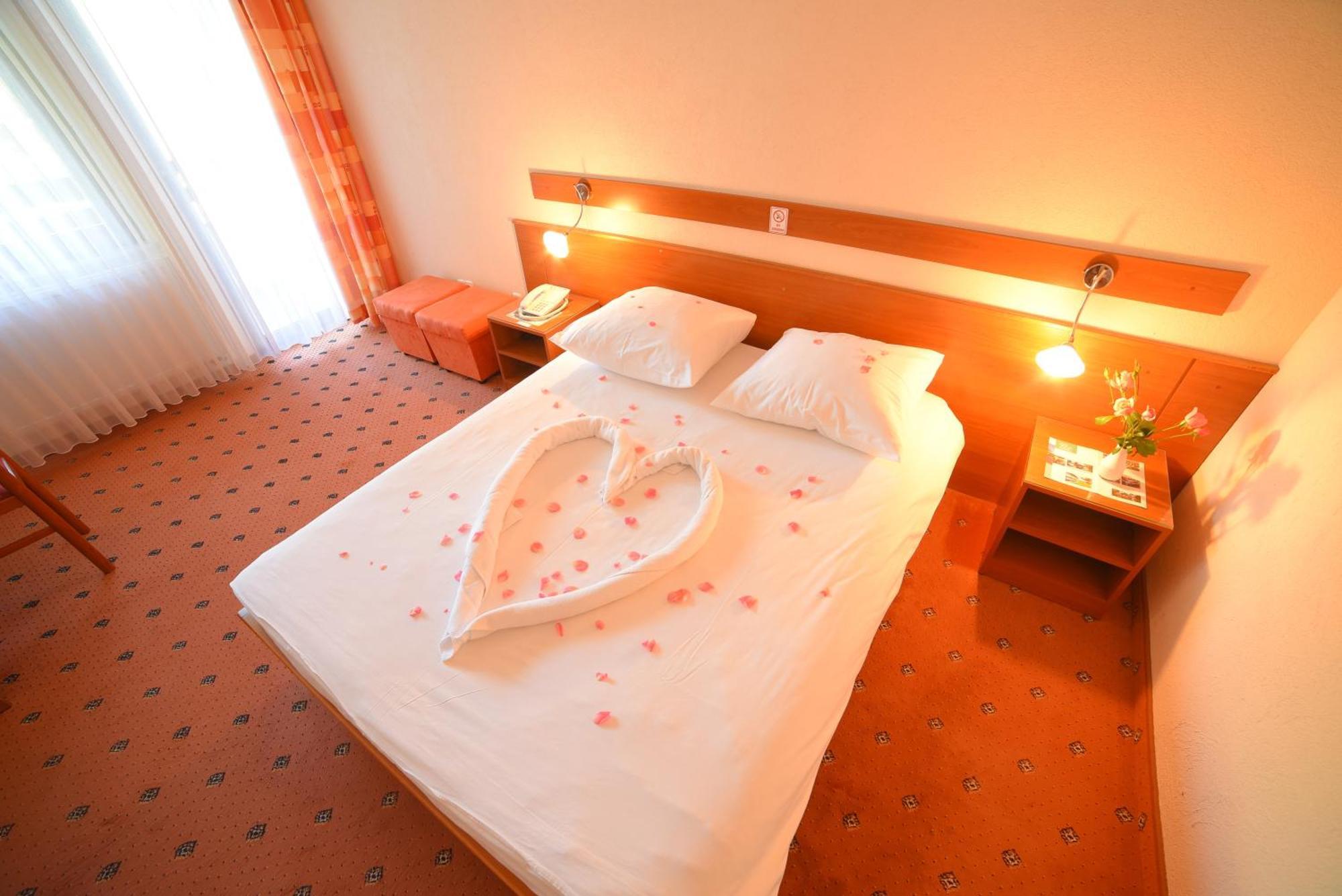 Hotel Ada Bihać Eksteriør bilde