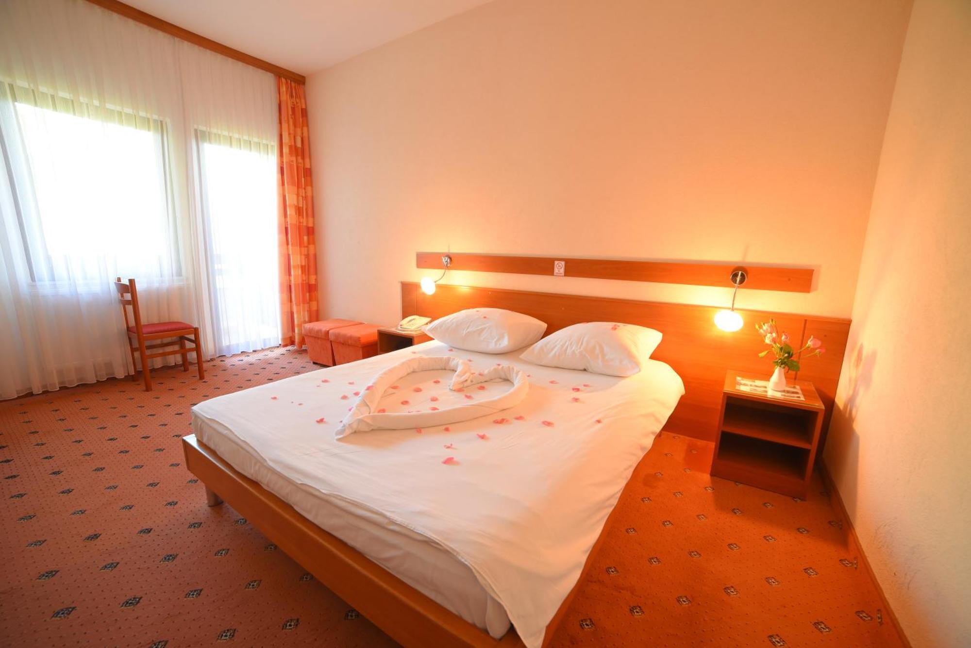 Hotel Ada Bihać Eksteriør bilde